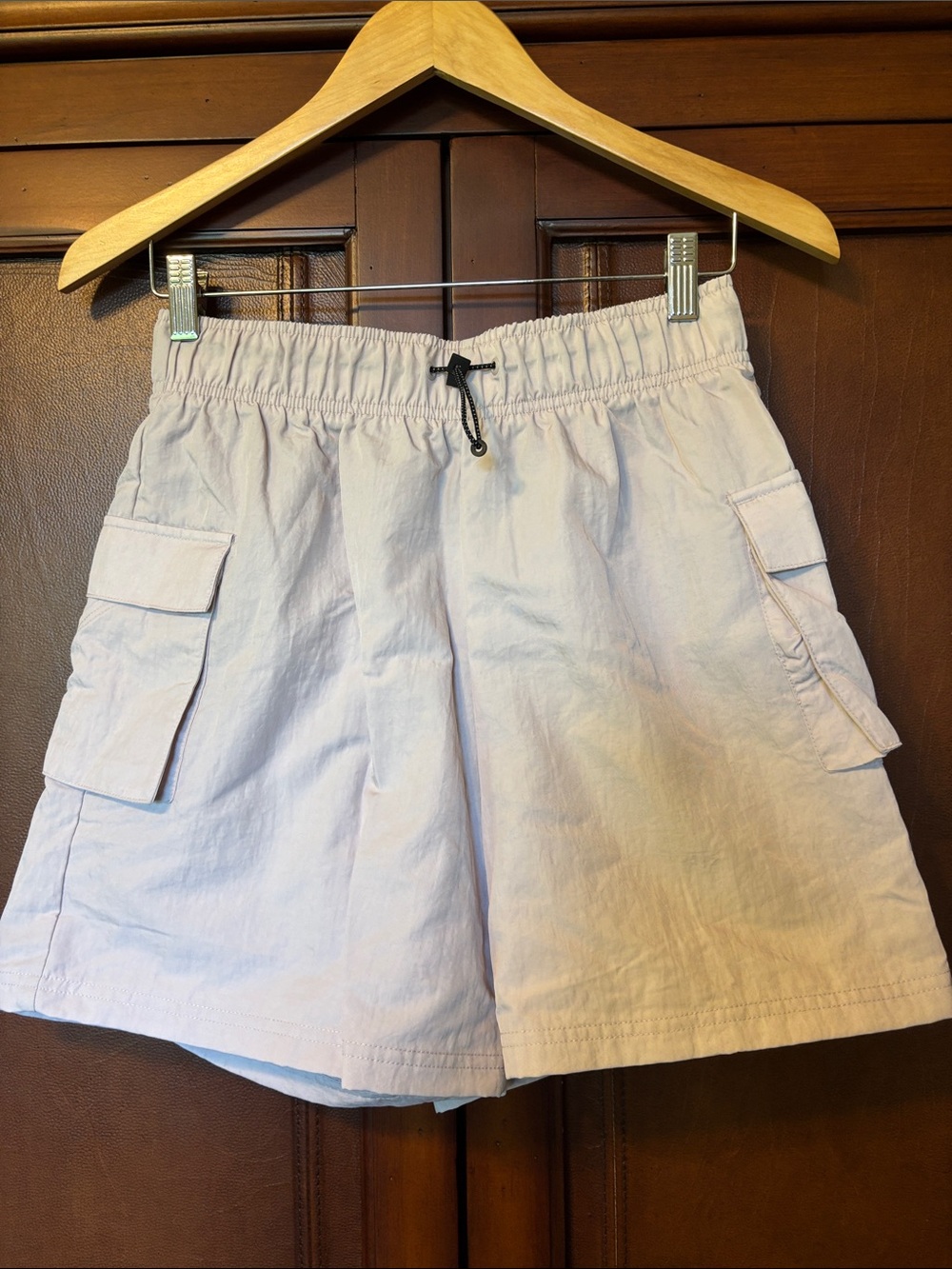 Nike Women’s Trail Shorts Hiking Pink Small Cargo Lined Athleisure Small S EUC